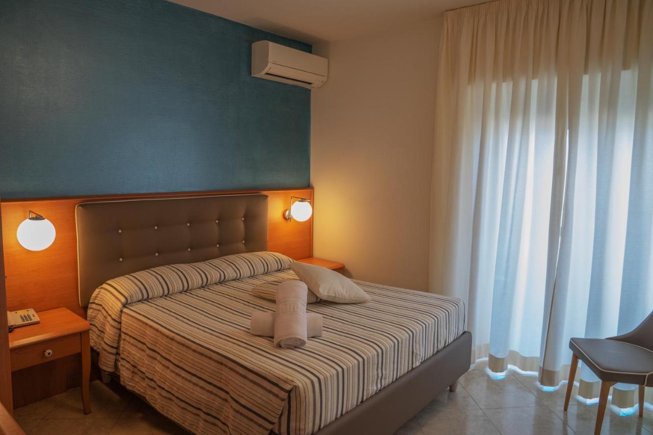 Hotel Paradiso Grottammare Ngoại thất bức ảnh