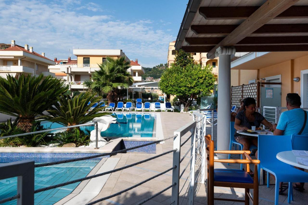 Hotel Paradiso Grottammare Ngoại thất bức ảnh