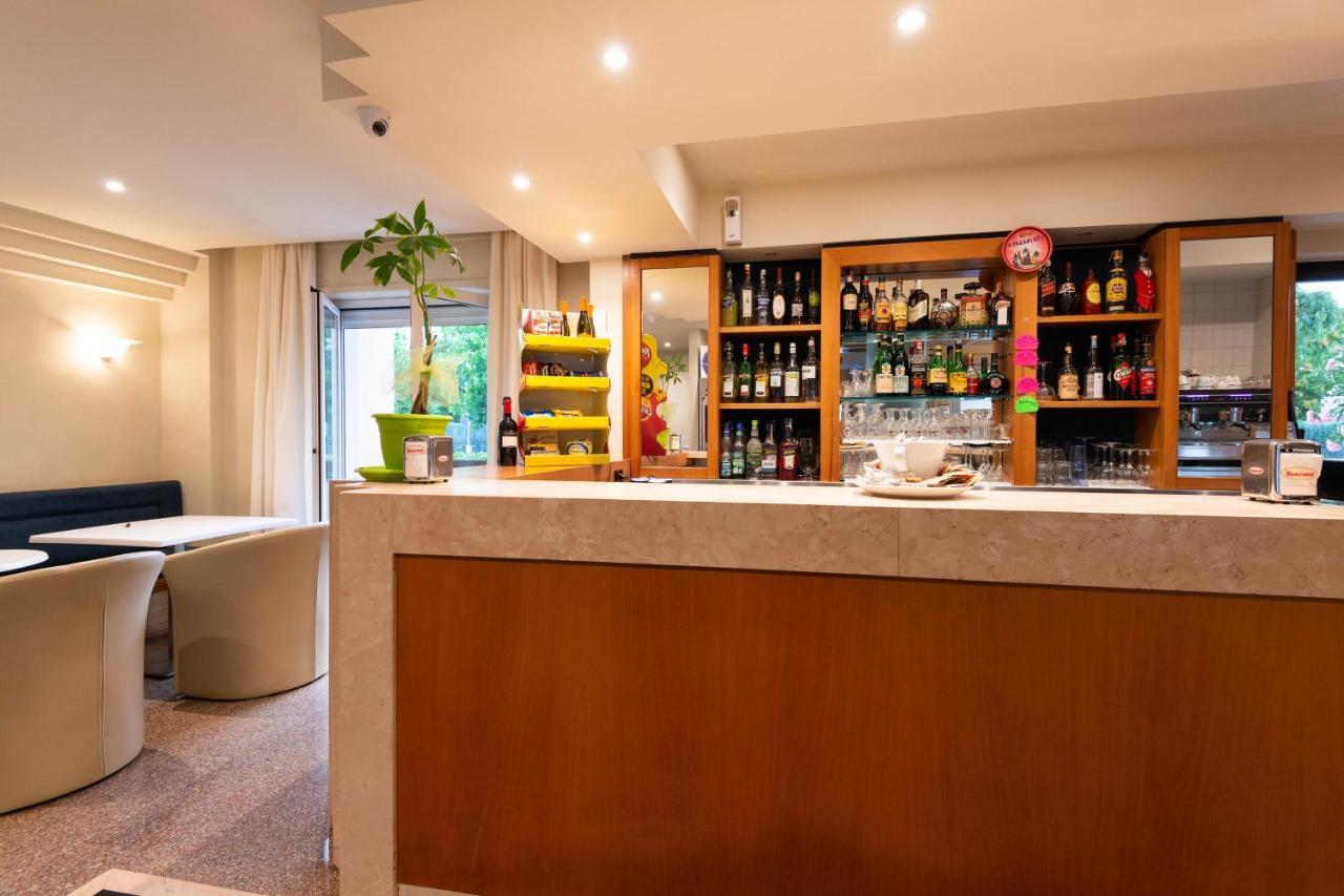 Hotel Paradiso Grottammare Ngoại thất bức ảnh