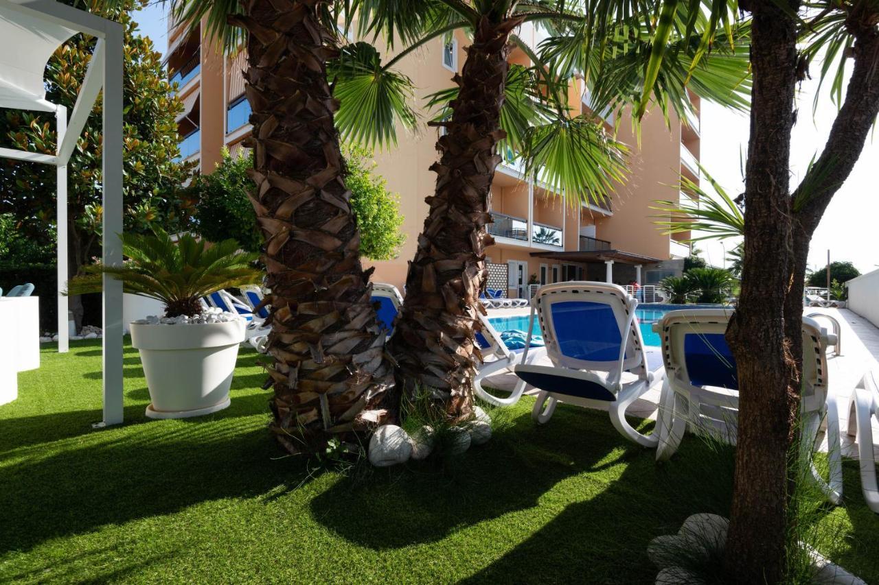 Hotel Paradiso Grottammare Ngoại thất bức ảnh