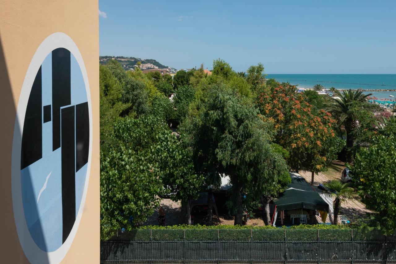 Hotel Paradiso Grottammare Ngoại thất bức ảnh